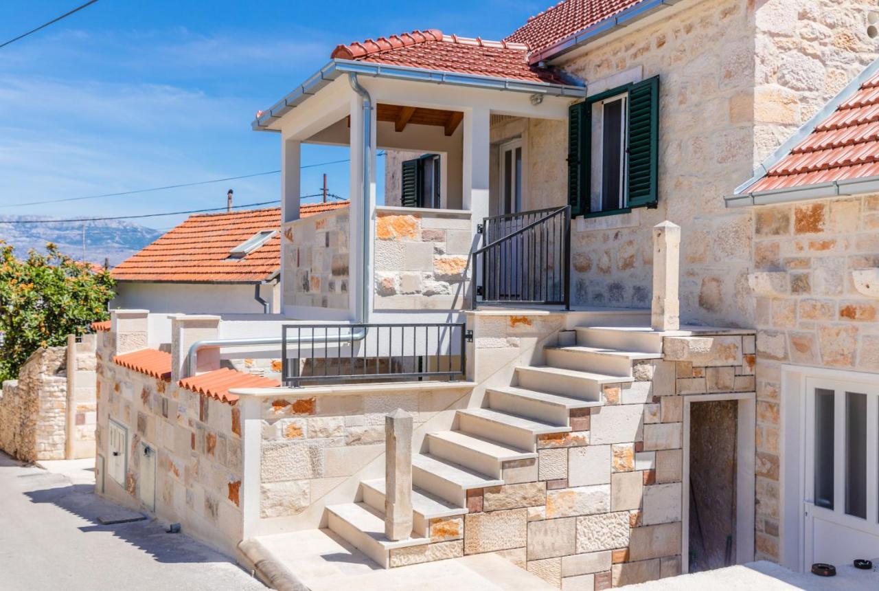 Apartmani Canaki Supetar Zewnętrze zdjęcie